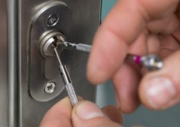 City Locksmith Store Country Club Hills, IL 708-401-1084 City Locksmith Store Country Club Hills, IL 708-401-1084
