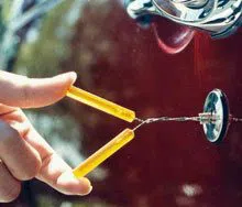 City Locksmith Store Country Club Hills, IL 708-401-1084 - 7-Broken-Key-Extraction