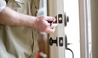 City Locksmith Store Country Club Hills, IL 708-401-1084 City Locksmith Store Country Club Hills, IL 708-401-1084 - 9-Locks-Change